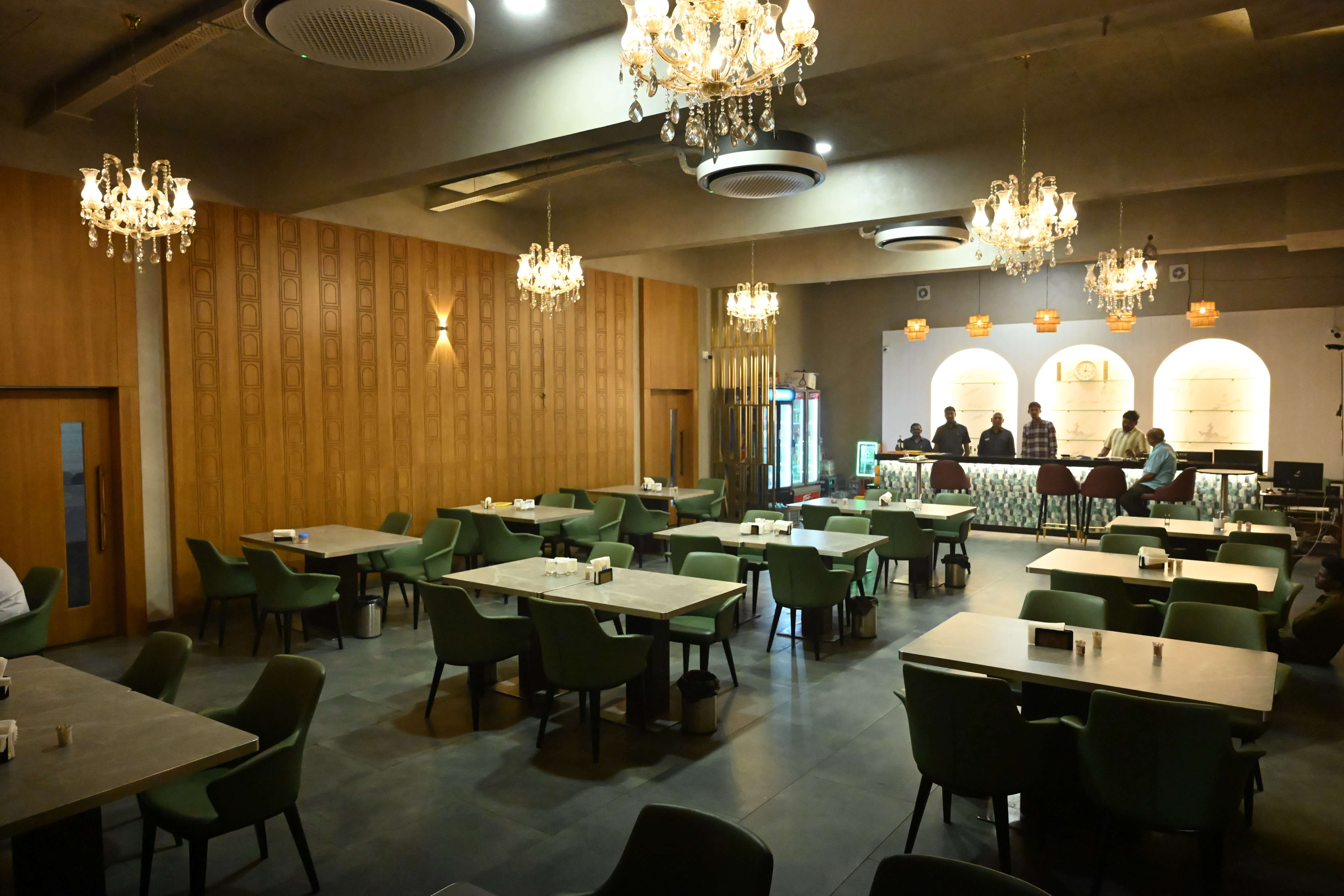 Elite Lounge 1